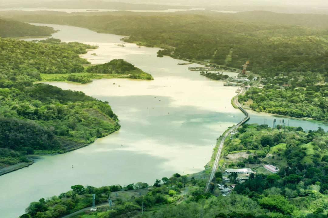 https://media.leisurecom.com/cruise/image-2026-08-17-11-19-03.webp