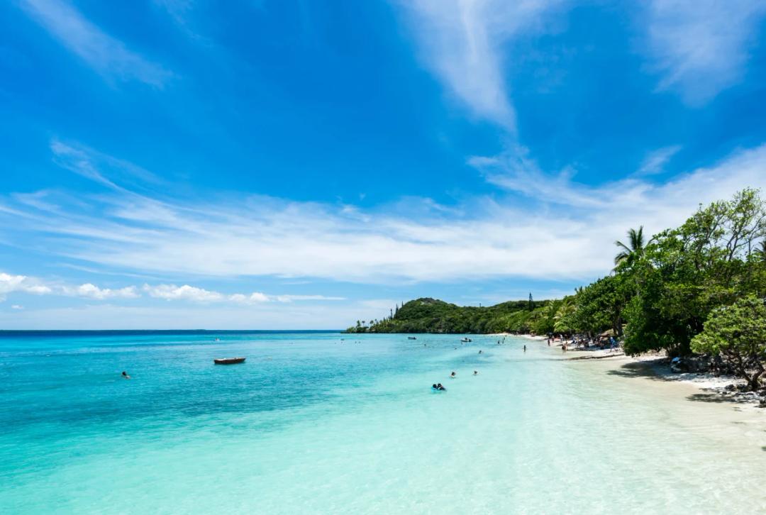 https://media.leisurecom.com/cruise/image-2026-08-31-10-30-40.webp