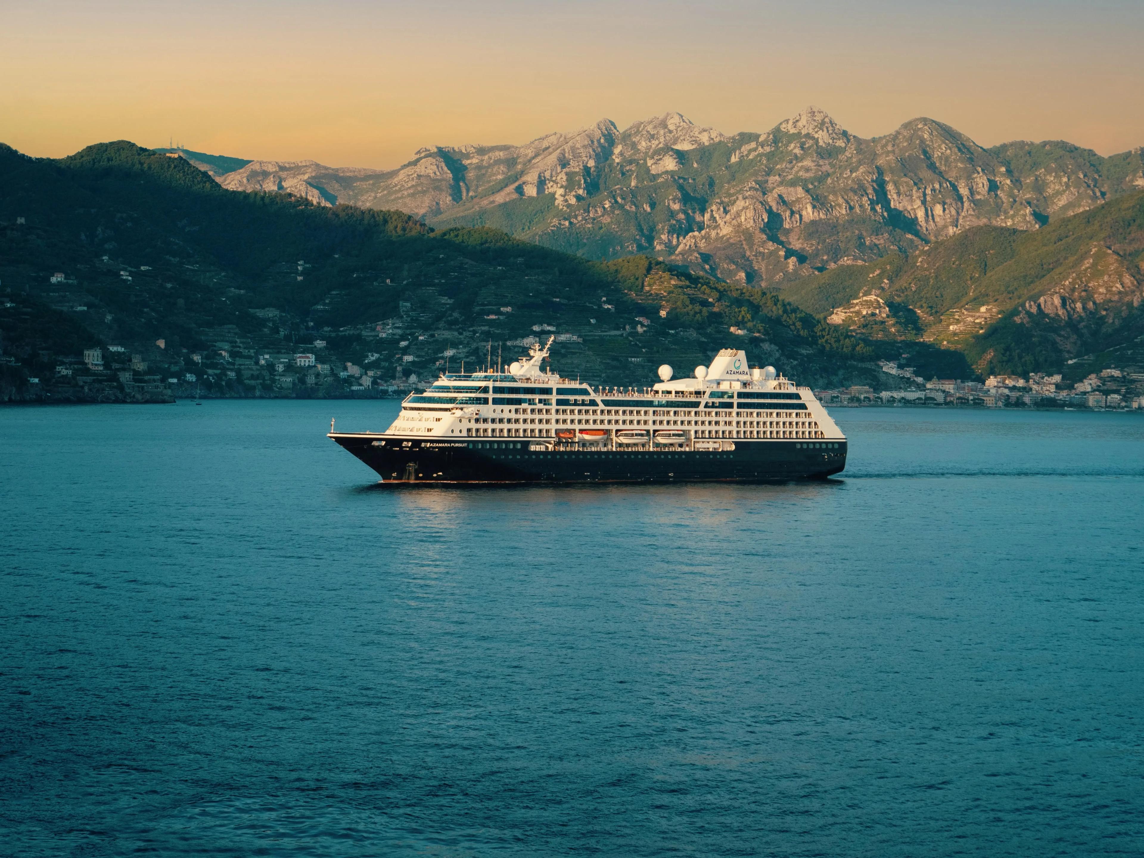 Azamara Pursuit