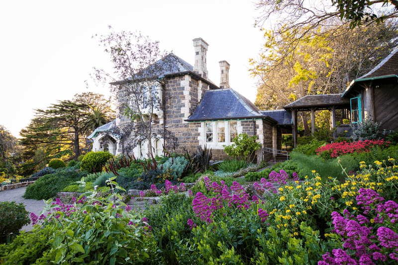 Exclusive Diggers Club Gardens in Spring