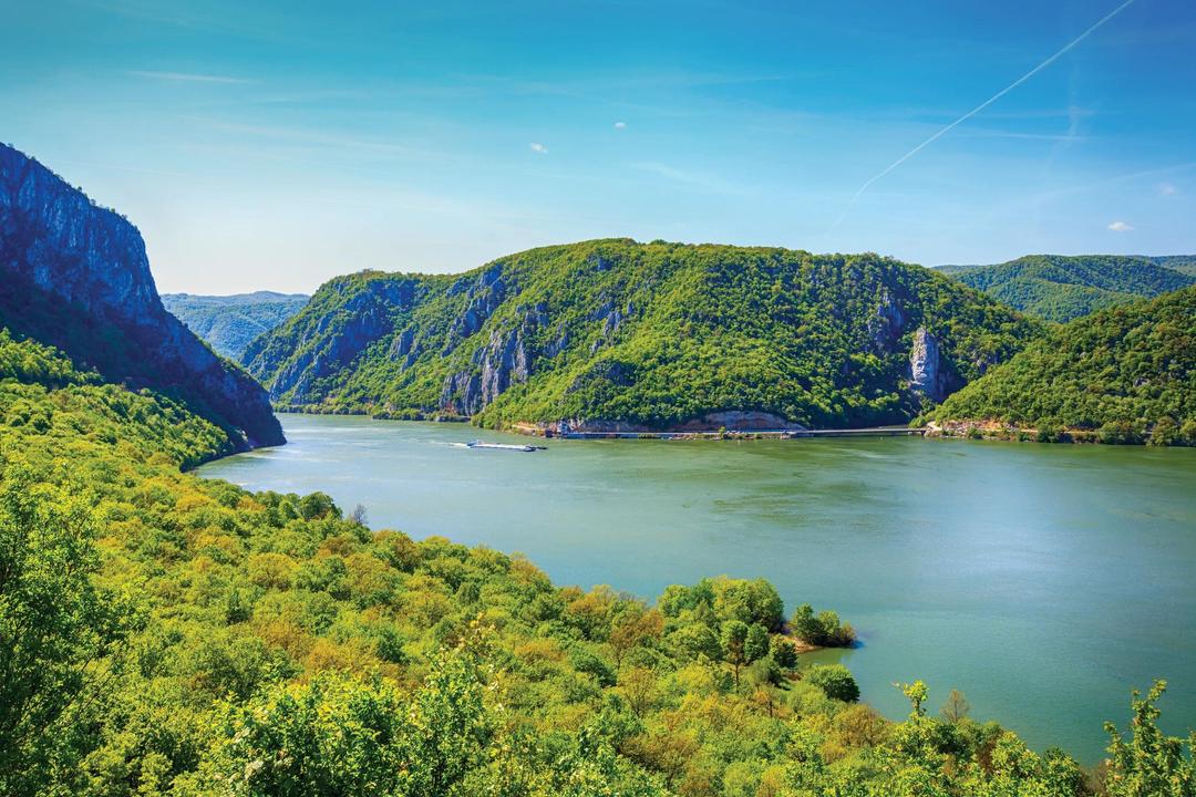 Grand Danube with Transylvania and Munich
