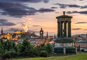 Edinburgh for Hogmanay (NYE)